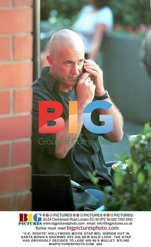 Mel Gibson debuts bald look in Santa Monica