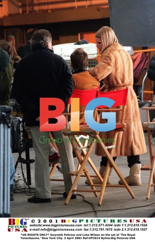 Gwyneth Paltrow and Luke Wilson on 'The Royal Tenenbaums' set