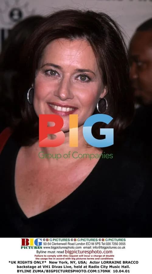 Lorraine Bracco at VH1 Divas Live