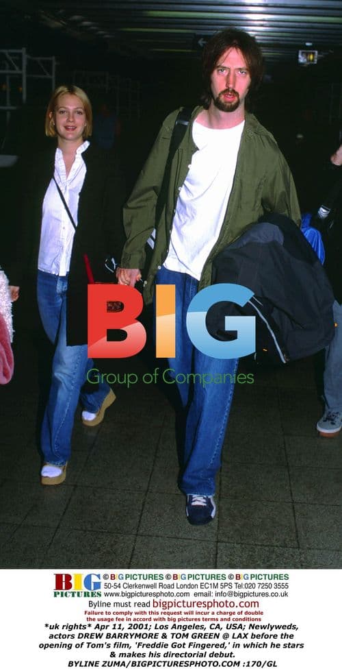 Drew Barrymore & Tom Green at LAX