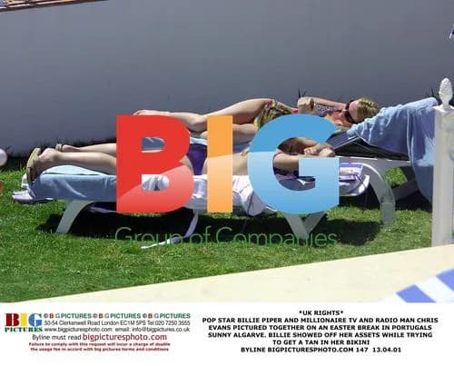 Billie Piper and Chris Evans in Portugal