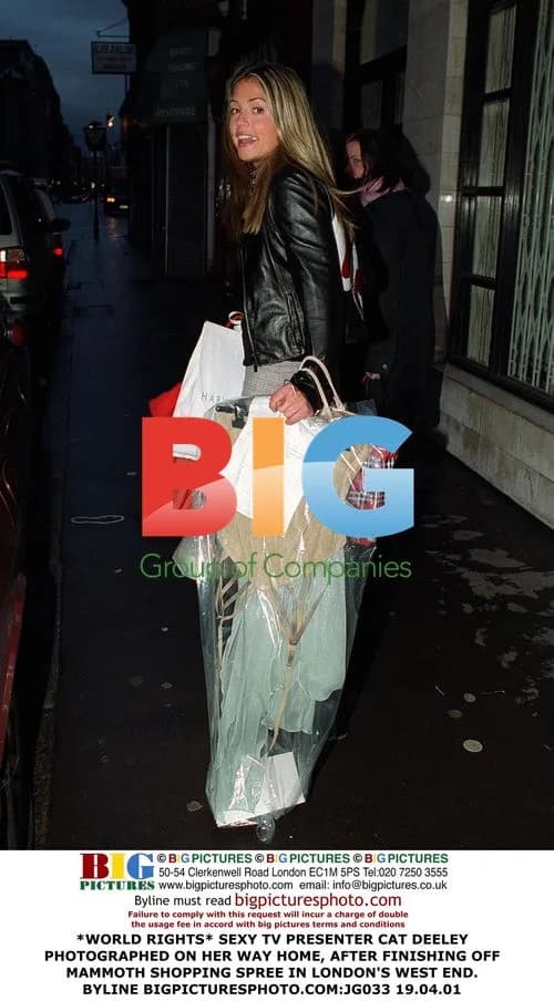 Cat Deeley Shopping in London