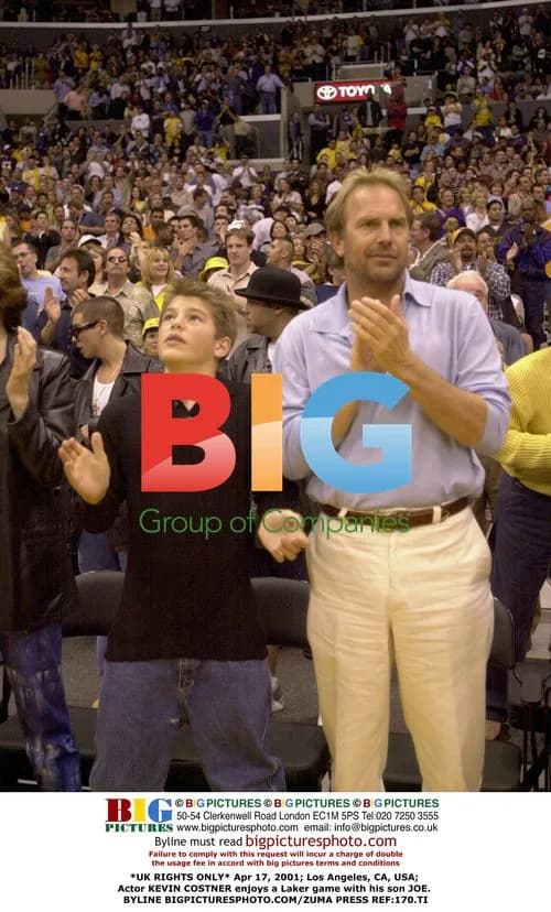 Kevin Costner Enjoys Laker Game with Son