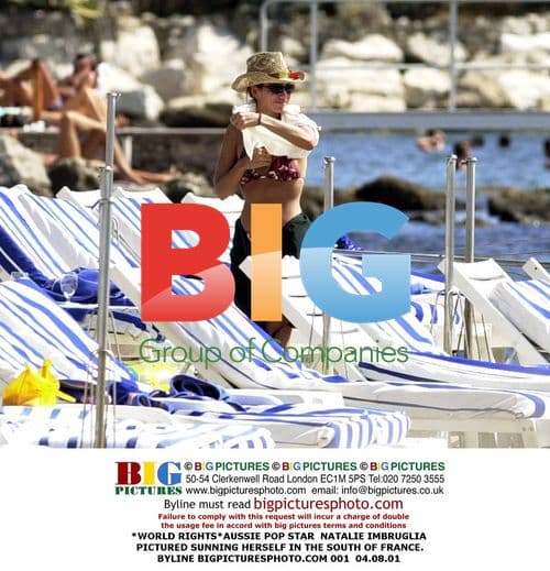 Natalie Imbruglia Sunbathing in France