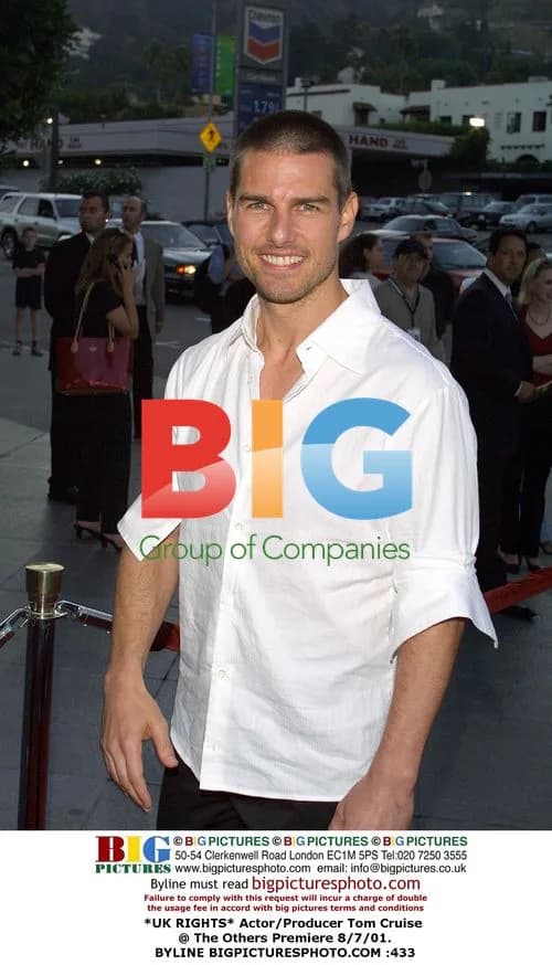 Tom Cruise @ The Others Premiere