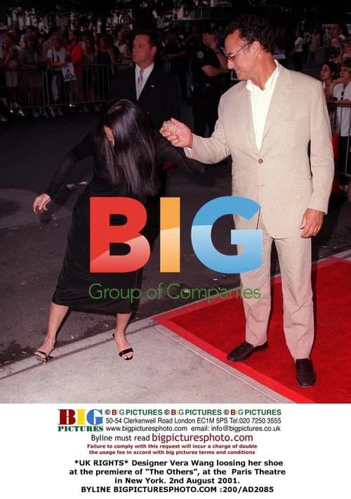 Vera Wang Loses Shoe at 'The Others' Premiere