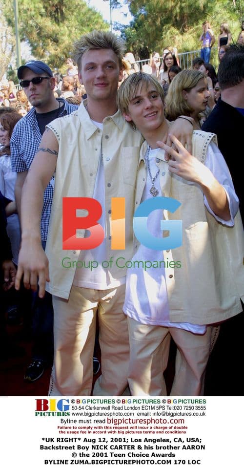 Nick & Aaron Carter at 2001 Teen Choice Awards