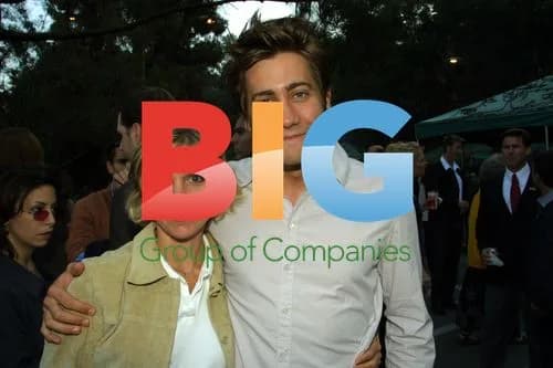 Jake Gyllenhaal & Kim Hodgort at 'Band of Brothers' Premiere