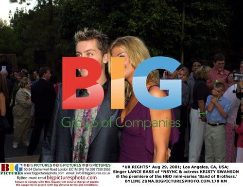 LANCE BASS & KRISTY SWANSON @ 'Band of Brothers' Premiere