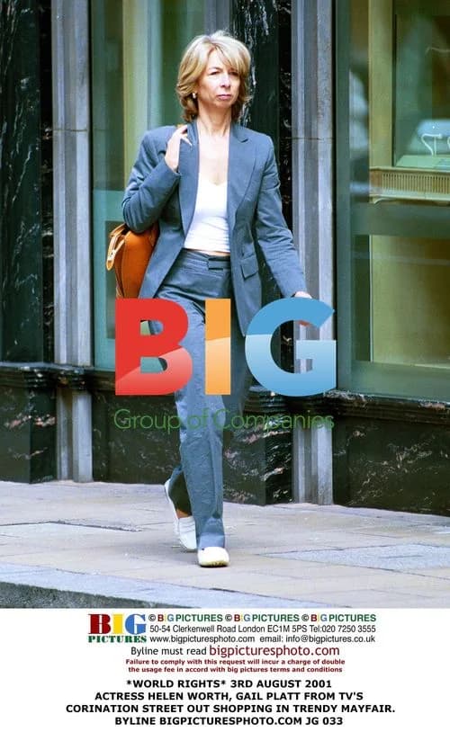 Helen Worth and Gail Platt leaving salon