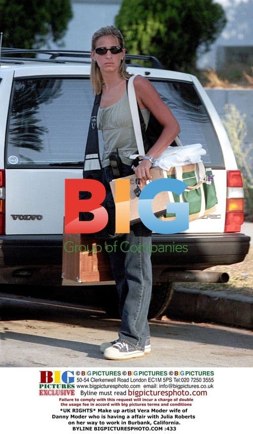 Julia Roberts seen with makeup artist Vera Moder