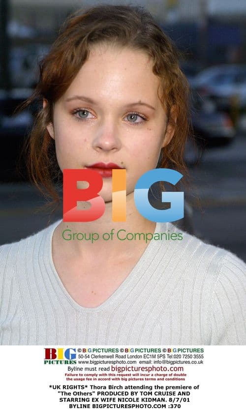 Thora Birch at "The Others" Premiere