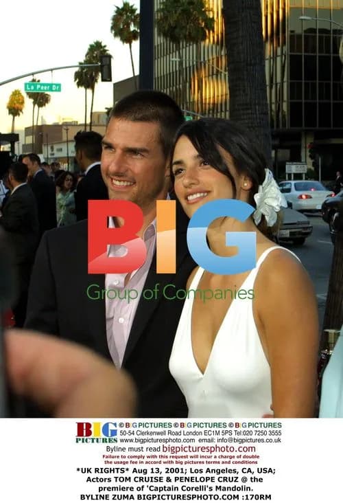 Tom Cruise & Penelope Cruz at 'Captain Corelli's Mandolin' premiere
