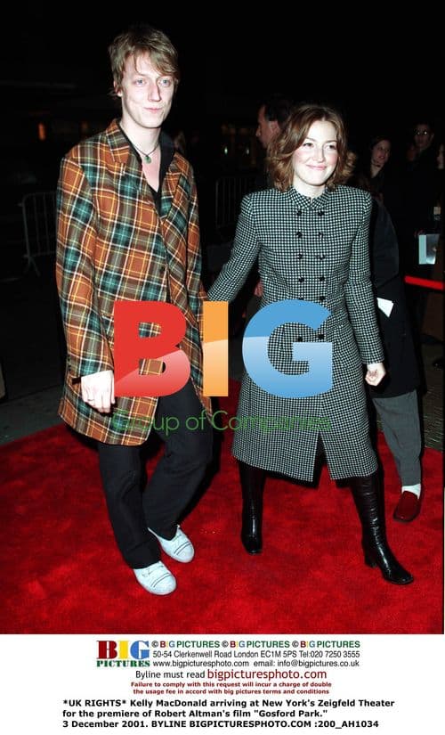 Kelly MacDonald and Dougie Payne at 'Gosford Park' Premiere
