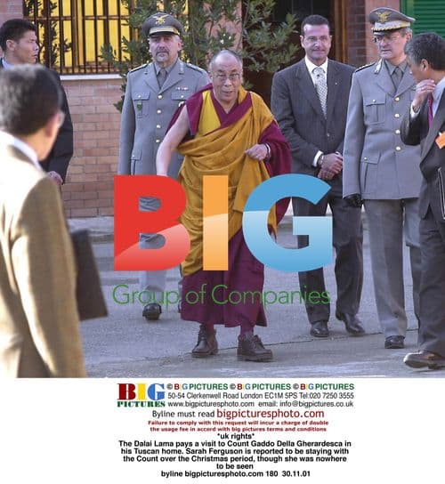 Dalai Lama visits Count Gaddo in Tuscany