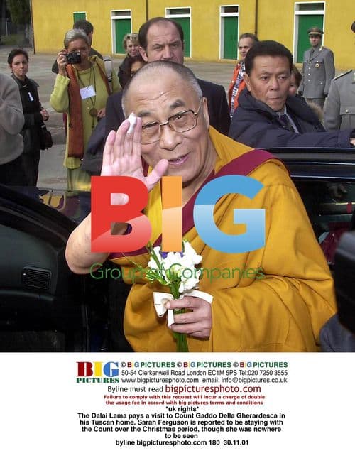 Dalai Lama visits Count Gaddo in Tuscany