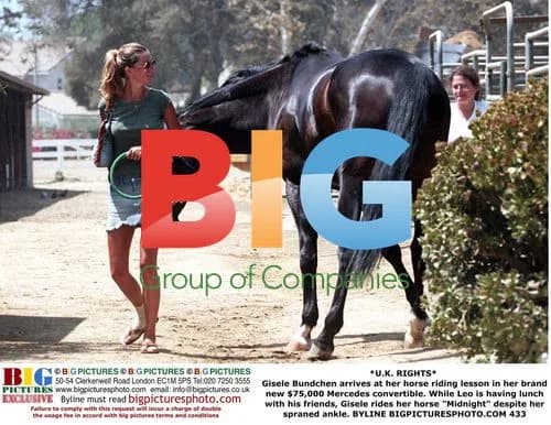 Gisele Bundchen Arrives at Horse Riding Lesson