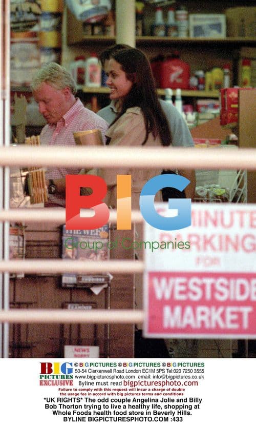 Angelina Jolie and Billy Bob Thorton shopping at Whole Foods