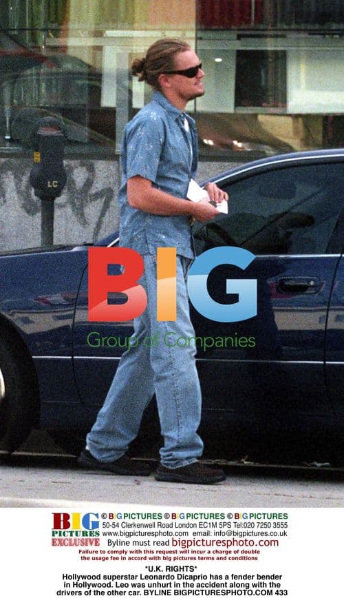Leonardo Dicaprio in Hollywood fender bender