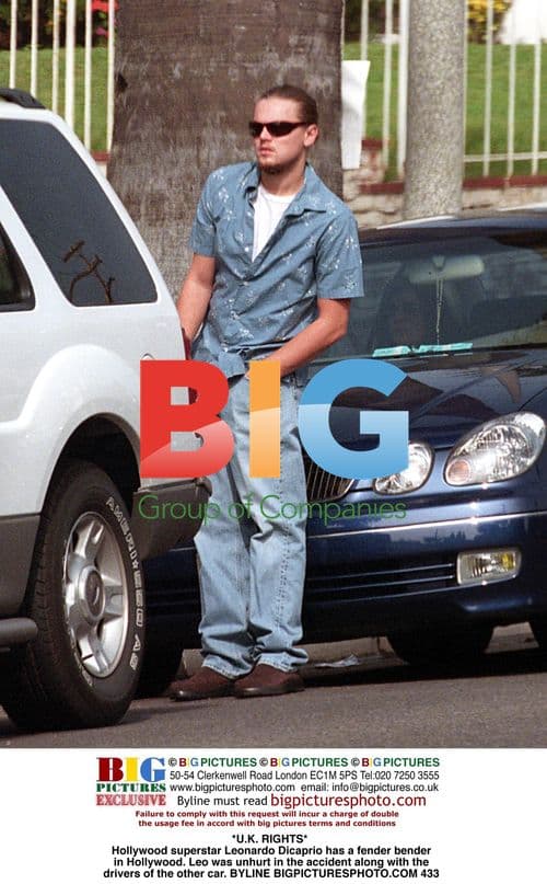 Leonardo DiCaprio in fender bender in Hollywood