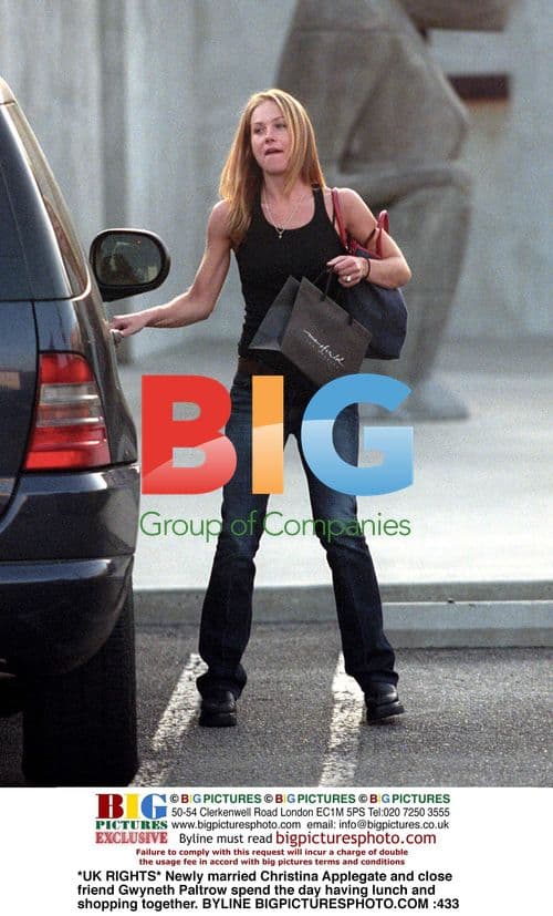Christina Applegate and Gwyneth Paltrow Shopping