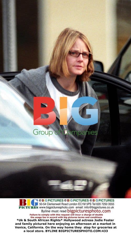 Jodie Foster and family at Venice market