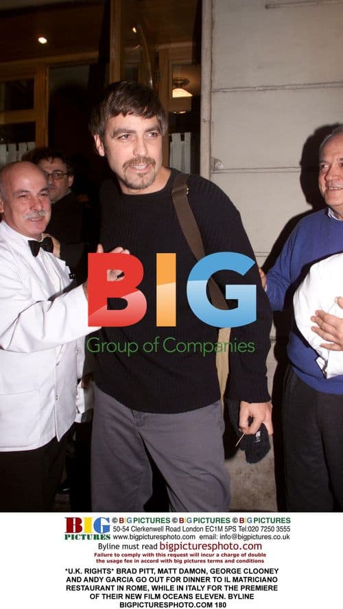 Brad Pitt, Matt Damon, George Clooney and Andy Garcia Dine in Rome