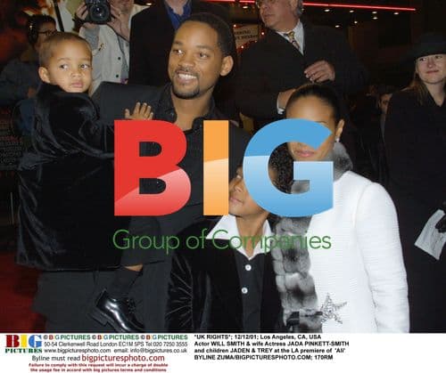 Will Smith & Jada Pinkett-Smith at 'Ali' Premiere