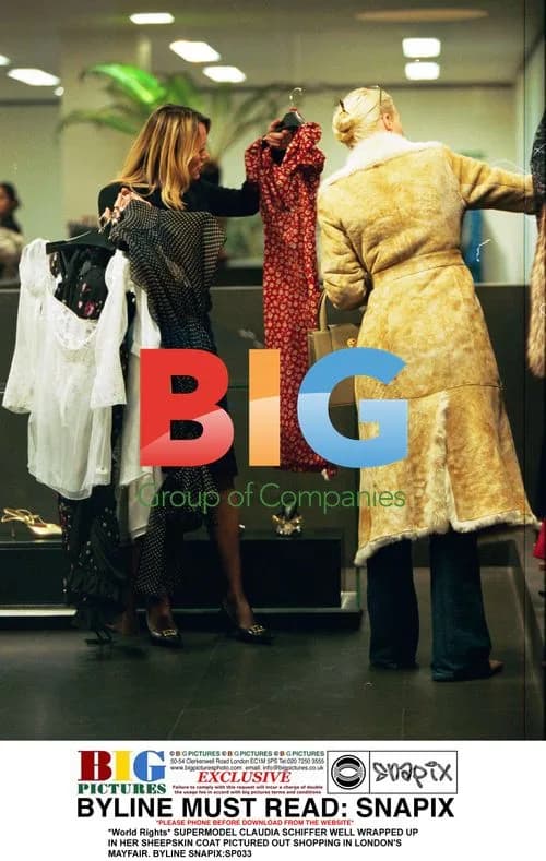 Supermodel Claudia Schiffer Shopping in London