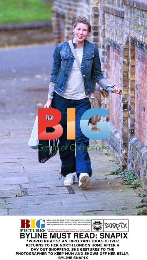 Jools Oliver Pregnant Shopping