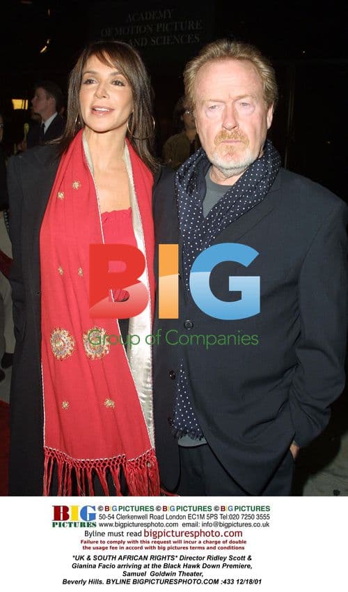 Director Ridley Scott & Gianina Facio at Black Hawk Down Premiere