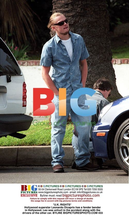 Leonardo Dicaprio in Hollywood fender bender