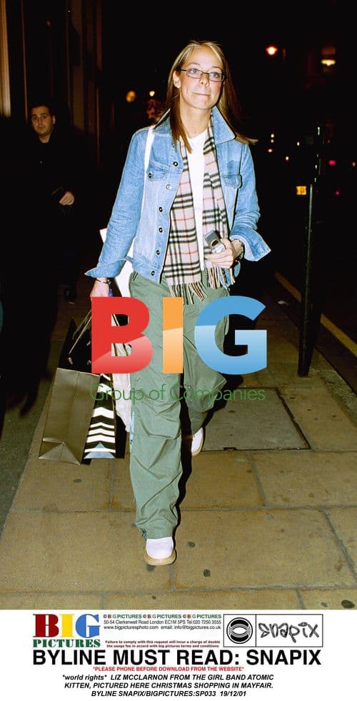 Liz McClarnon Christmas Shopping in Mayfair