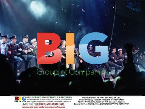 Liza Minelli at Miracle on 34th St Event