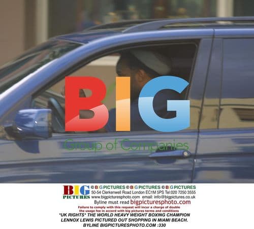 Lennox Lewis Shopping in Miami