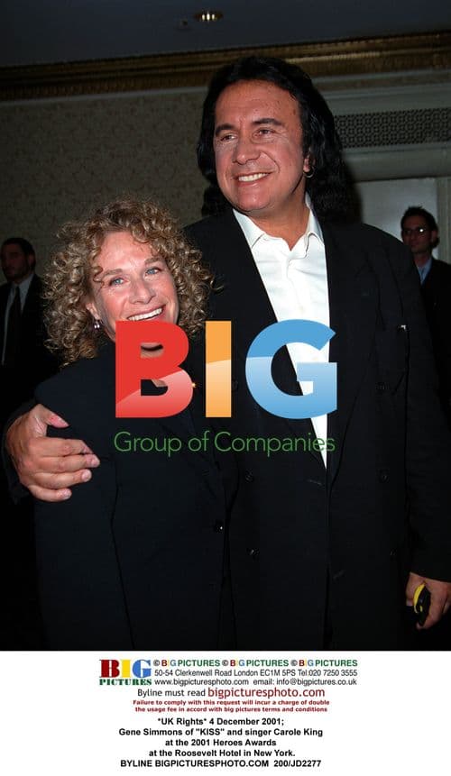 Gene Simmons and Carole King at 2001 Heroes Awards