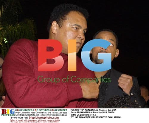 Muhammad Ali and Will Smith at 'Ali' LA Premiere