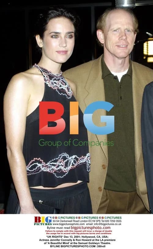 Jennifer Connelly & Ron Howard at 'A Beautiful Mind' premiere