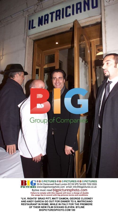 Pitt, Damon, Clooney, Garcia Dine in Rome