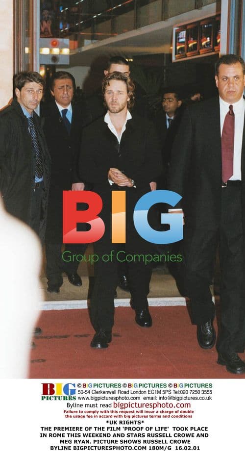 Russell Crowe and Meg Ryan at Proof of Life Premiere