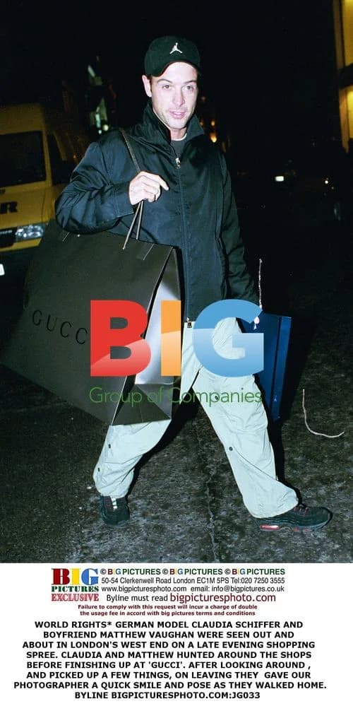 Claudia Schiffer and boyfriend out shopping in London