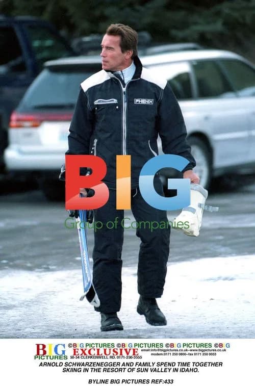 Arnold Schwarzenegger and Family Ski in Sun Valley