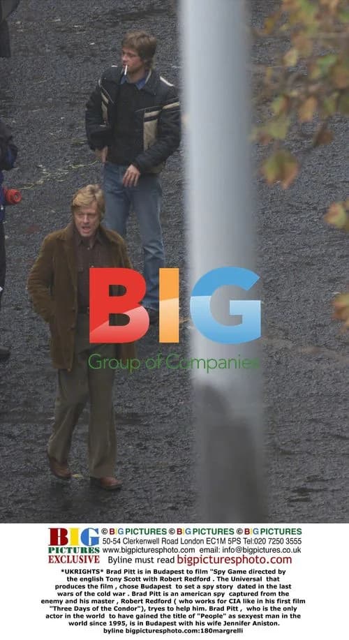 Brad Pitt and Robert Redford on "Spy Game" Set