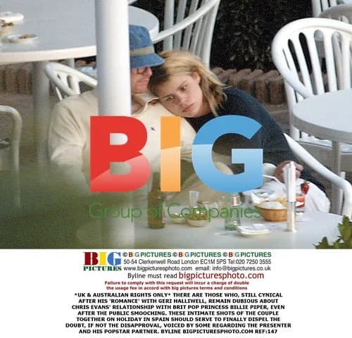 Billie Piper and Chris Evans on Spanish holiday