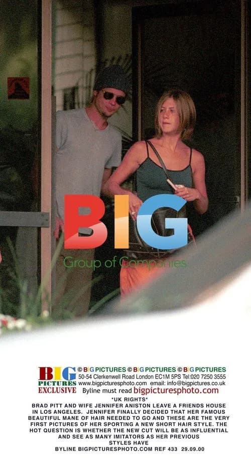 BRAD PITT AND JENNIFER ANISTON WITH NEW HAIR STYLE