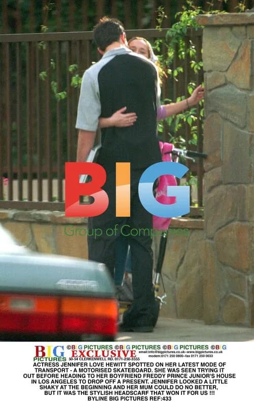 Jennifer Love Hewitt Rides Motorized Skateboard