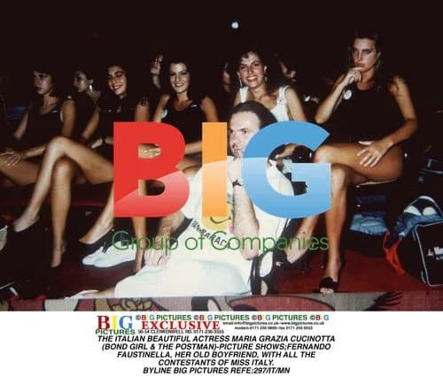Maria Grazia Cucinotta with Miss Italy Contestants
