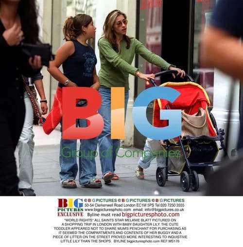 Melanie Blatt and Daughter Lily Shopping
