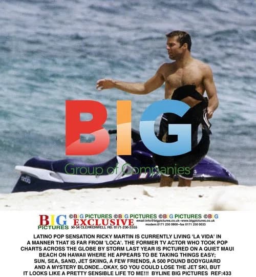 Ricky Martin Relaxing on Maui Beach