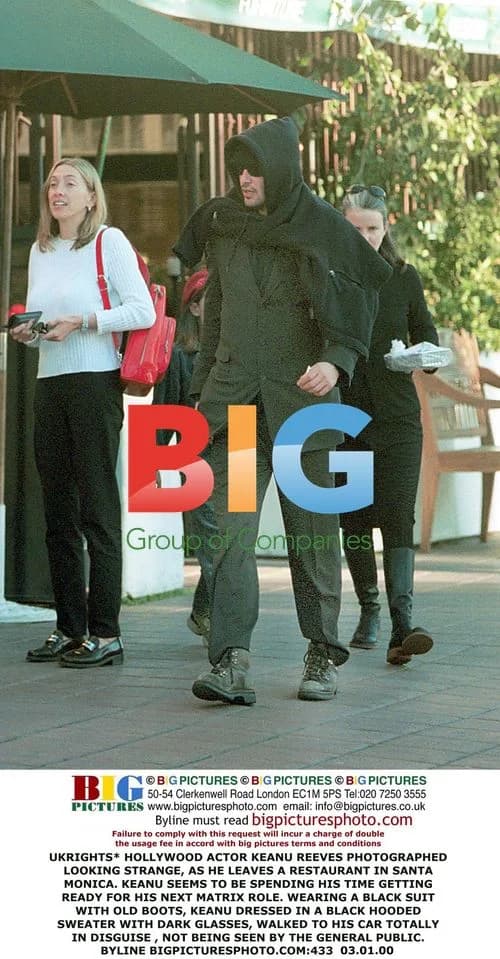 Keanu Reeves Spotted Leaving Santa Monica Restaurant